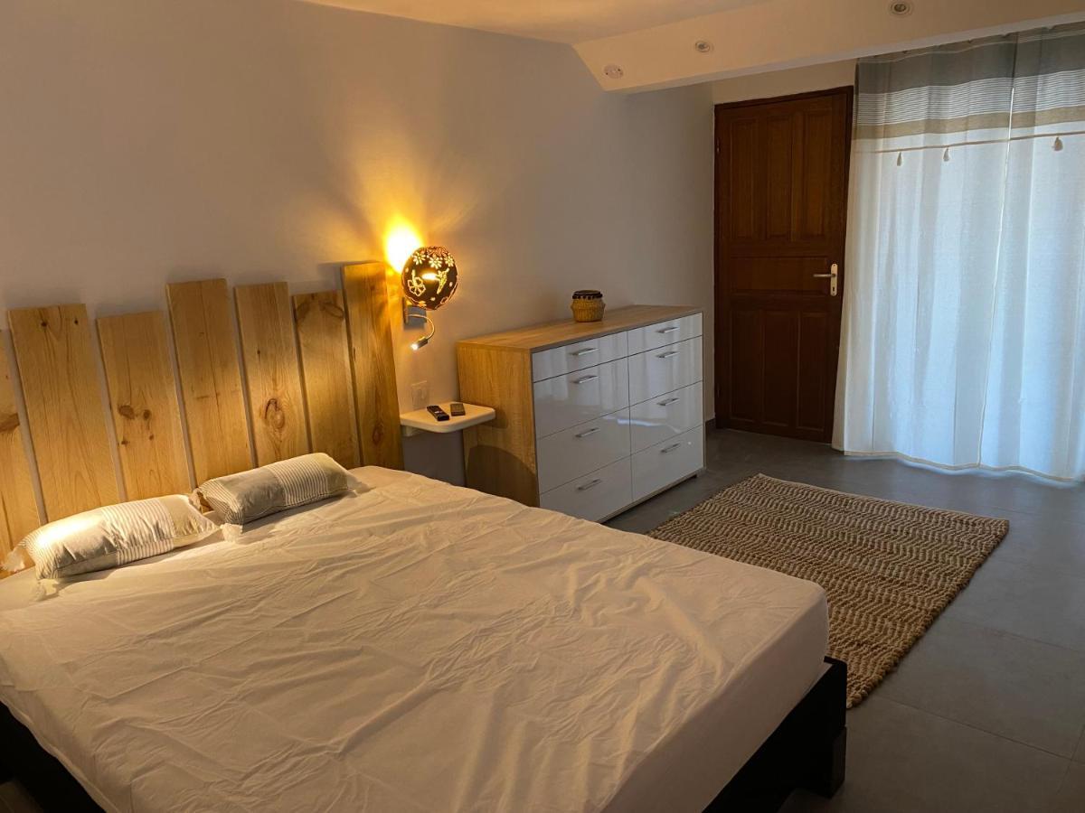 La Maison Calebasse Hotel Сен Франсоа Екстериор снимка