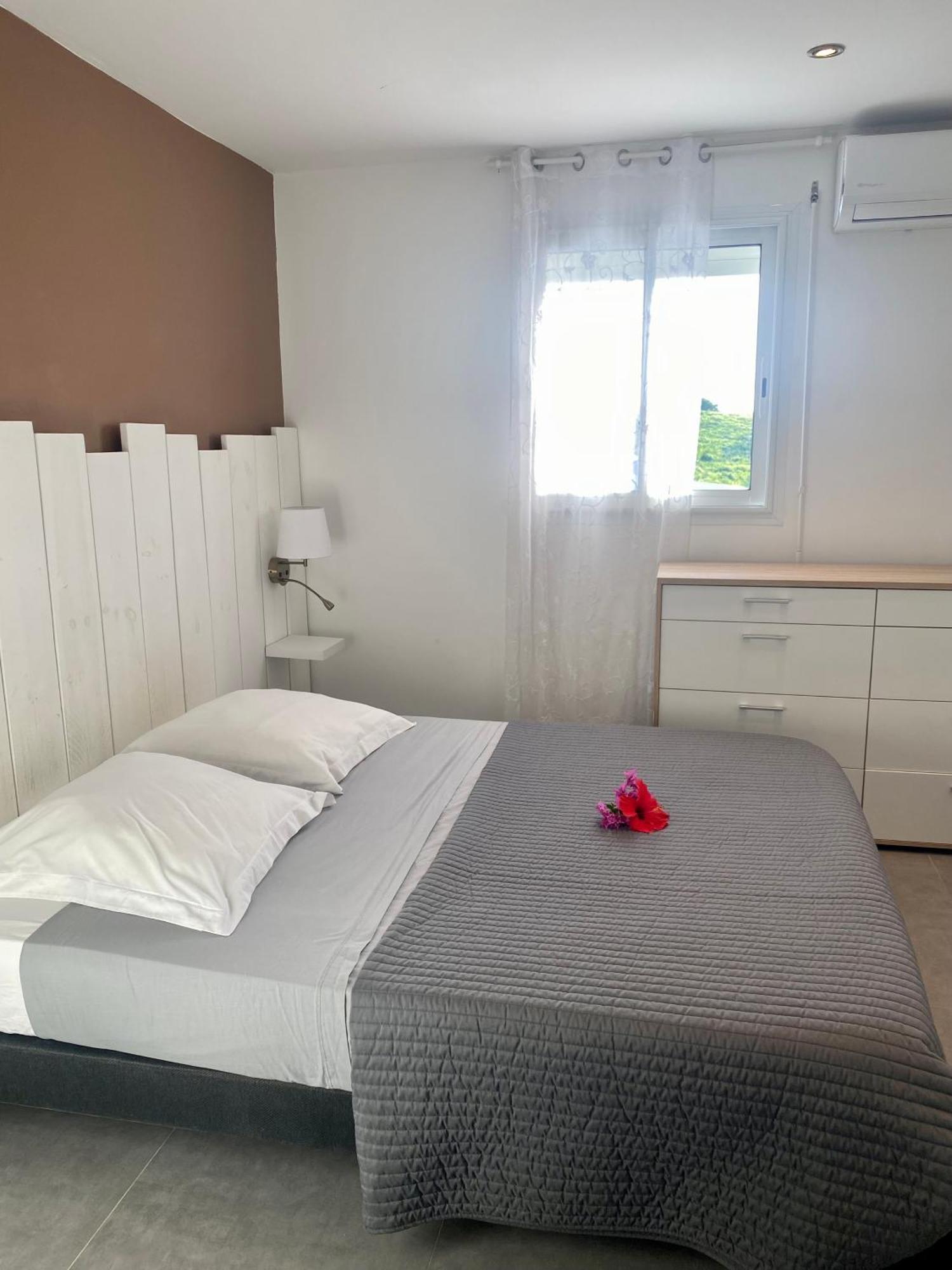 La Maison Calebasse Hotel Сен Франсоа Екстериор снимка